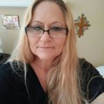 Adrianne Combs - Instagram Profile Picture of Adrianne Combs (@momocamron) on Instagram