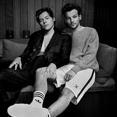 Profile Picture of Larry Stylinson (@CastoSot) on Twitter