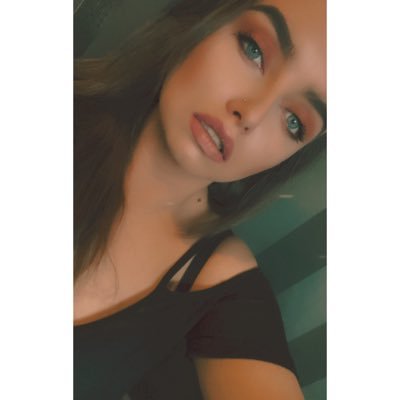 Profile Picture of Louise McGinn (@mcginn_louise) on Twitter