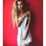 Profile Picture of OPHELIA_WADE (@mavis_tan_1987) on Instagram