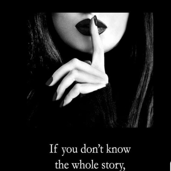 Profile Picture of Gloria Mitchell (@gloriamerk) on Poshmark