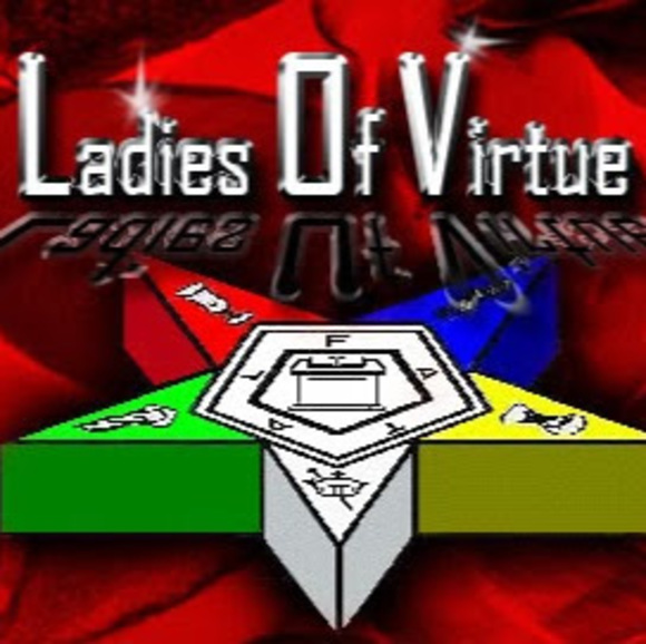 Profile Picture of Crystal Powell (@crispowell718) on Poshmark