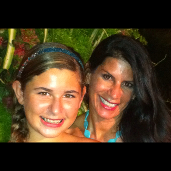 Profile Picture of Gina Giannattasio (@ginanjoey) on Poshmark