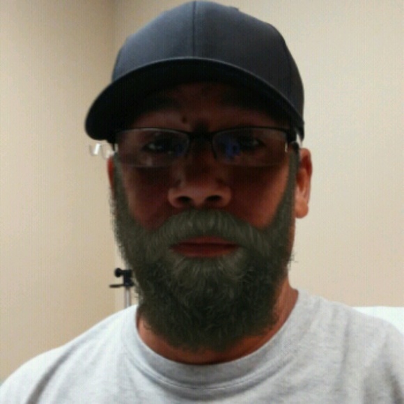 Profile Picture of Mario Malave (@mariojr61) on Poshmark