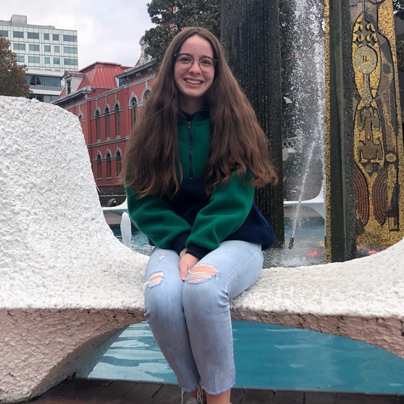 Profile Picture of Mackenzie Douglas (@mdouglas57) on Poshmark