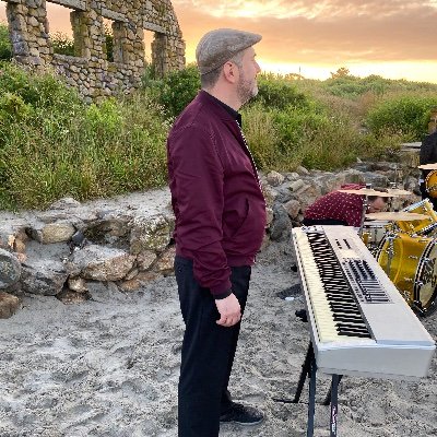 Profile Picture of Aaron E Rosenthal (@aaronerosenthal) on Twitter