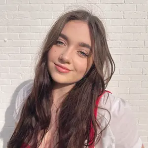 Profile Picture of   I'm scared | with Music... (@delaneyreneemusic) on Tiktok
