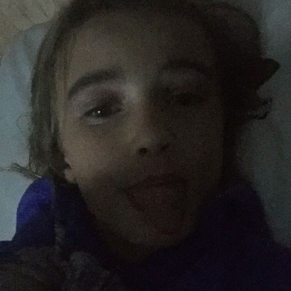 Profile Picture of Skylar Carter (@skylarcarre) on Poshmark