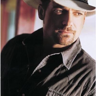 Profile Picture of Chris Cagle (@ChrisCag) on Twitter