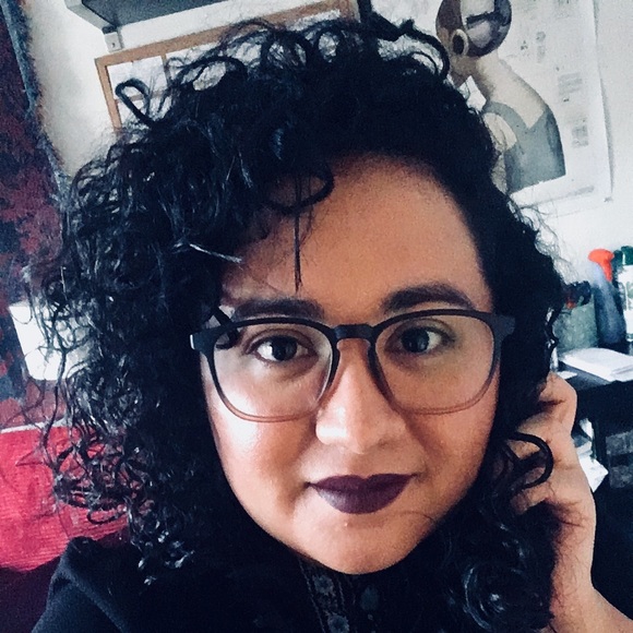 Profile Picture of Karina Garavito (@klexington) on Poshmark