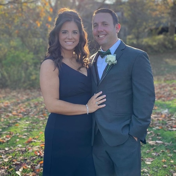 Profile Picture of Juliana Asselta (@jasselta8) on Poshmark