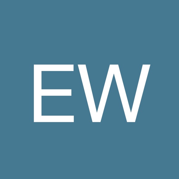 Profile Picture of Erik Wright (@erin190) on Poshmark