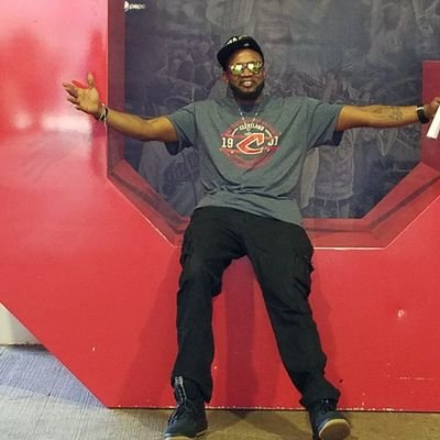 Profile Picture of Nate Brown (@FindPeaceWthin) on Twitter