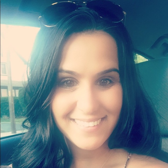 Profile Picture of Aylin Canpolat (@acanpolat) on Poshmark