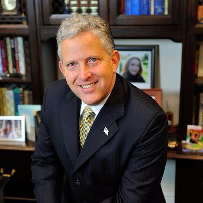 Profile Picture of Gary S. Lesser (@InjuryFirm) on Twitter