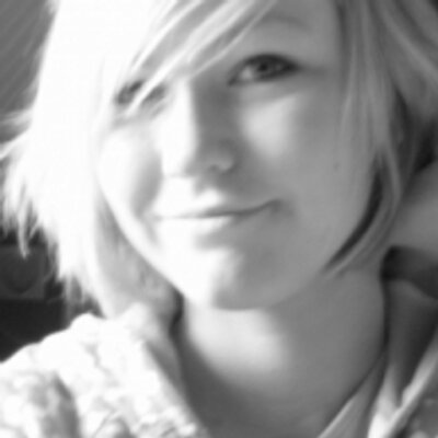 Profile Picture of Lea Bauer (@bLacK_raiinBoow) on Twitter