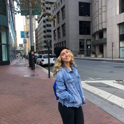 Profile Picture of Leah Edmonds (@D0tDazzle) on Twitter
