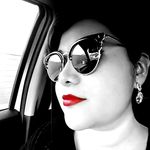 Profile Picture of Laura Katz (@laura_the_katz) on Instagram
