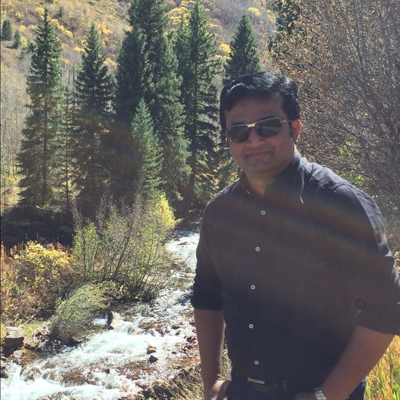 Profile Picture of Joseph Varghese (@pearldesigners) on Poshmark