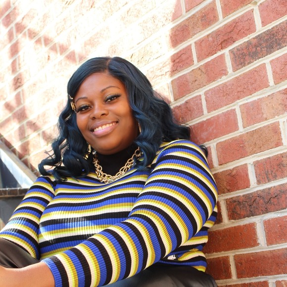 Profile Picture of Chakia Jackson (@cjackson1013) on Poshmark