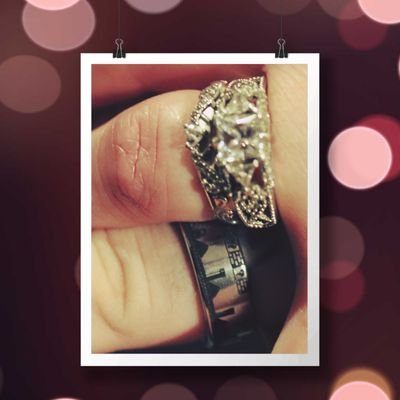 Profile Picture of Mindy Lehman (@mindy_lehman) on Twitter