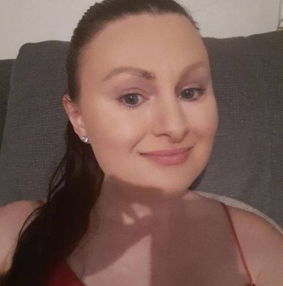 Profile Picture of Belinda Bonello (@bbonello571) on Poshmark