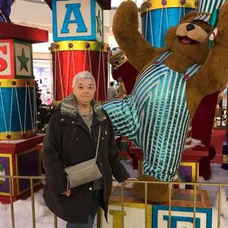 Profile Picture of Janet Gormady Hanlon (@janet.hanlon.52) on Facebook