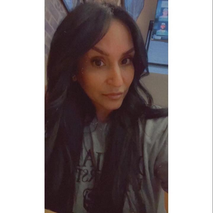 Profile Picture of 💕Esther 💕 (@e_clark78) on Tiktok