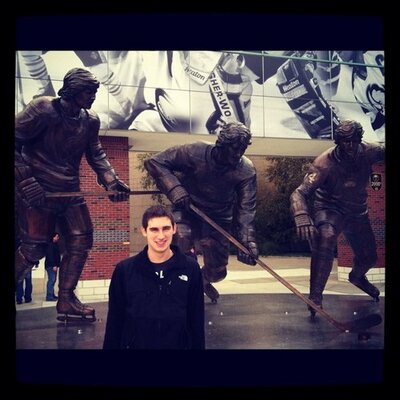 Profile Picture of Alex Gust (@alexgustofwind) on Twitter