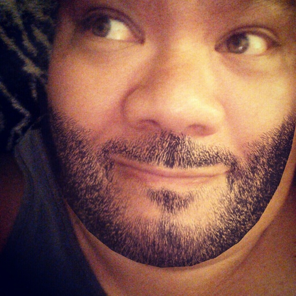 Profile Picture of Scott Wong (@leloha) on Poshmark