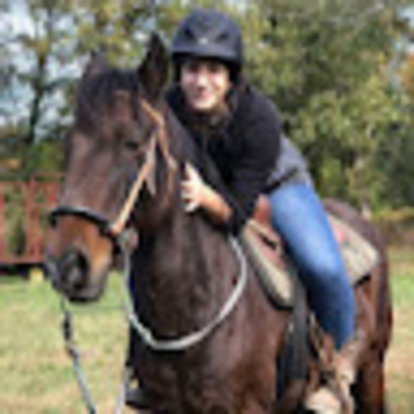 Profile Picture of Rachel Pedalino (@rachelspag49) on Poshmark