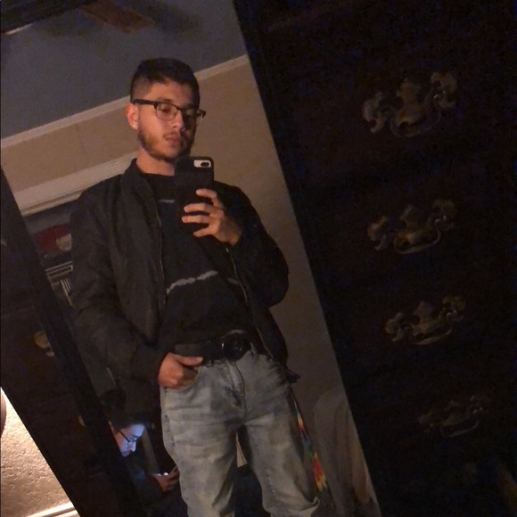 Profile Picture of Jose Canela (@josecanela98) on Poshmark