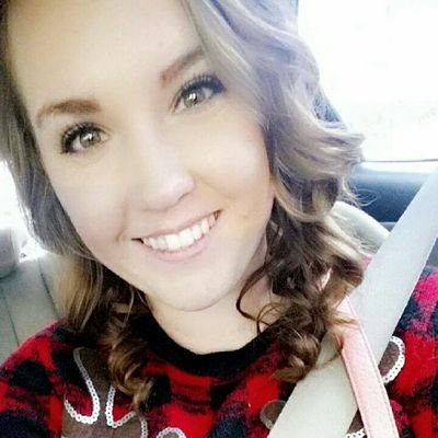 Profile Picture of Jillian Gibson (@JillNichole21) on Twitter