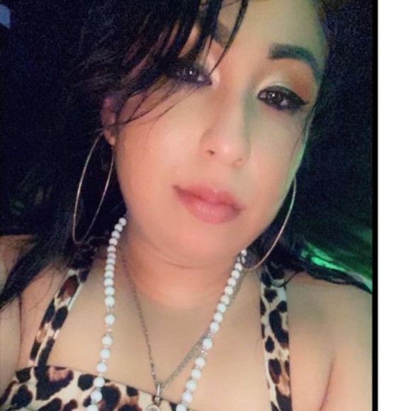 Profile Picture of Lidia Silva (@lidia98879) on Poshmark