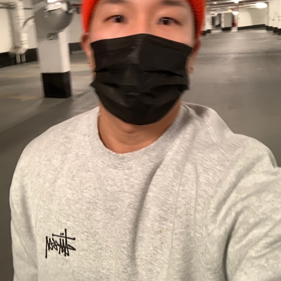 Profile Picture of Daniel Kwon (@danielkwon) on Poshmark