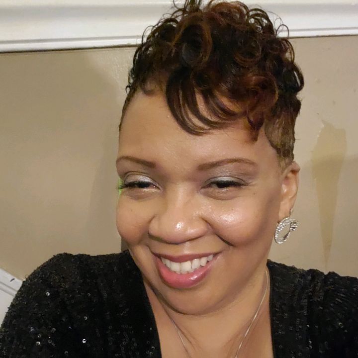 Profile Picture of Lisalisasunshine (@lisa.shackelford89) on Tiktok