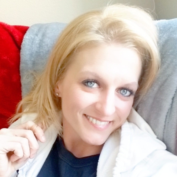 Profile Picture of Angela Ryner (@princessang86) on Poshmark