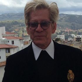 Profile Picture of Edgard Perez (@edgardperezdeco) on Pinterest