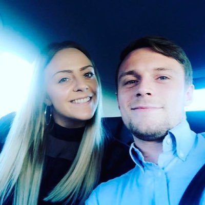 Profile Picture of Aimee Salter (@AimeeSalterx) on Twitter