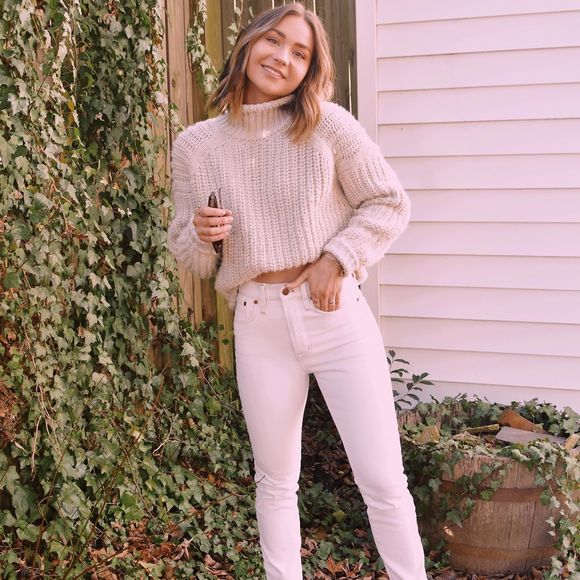 Profile Picture of Diana Pfaff (@pfaffdiana1) on Poshmark