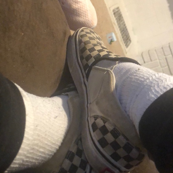 Profile Picture of Kelly Simon (@simon77) on Poshmark