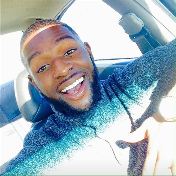 Profile Picture of Kenneth Griggs (@kennethgriggs) on Poshmark