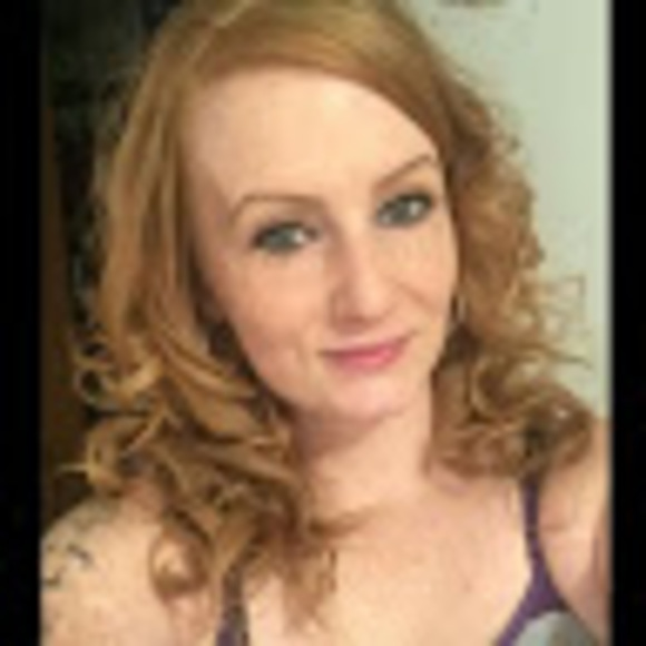 Profile Picture of Angel Copper (@angelcopper) on Poshmark