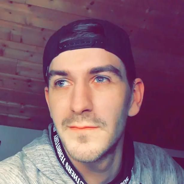 Profile Picture of Steven Becher (@steven.rbecher) on Tiktok