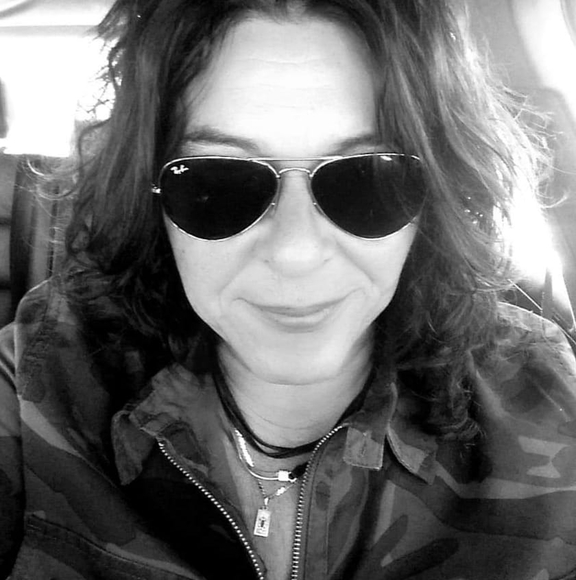 Vasia Argiris - Poshmark Profile Picture of Vasia Argiris (@vasiaargiris) on Poshmark