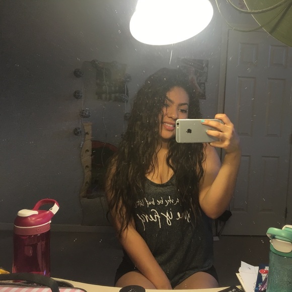 Profile Picture of Julisa Ramos (@julisaramos4) on Poshmark