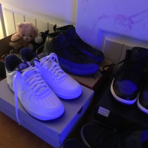 Julian Philips - Poshmark Profile Picture of Julian Philips (@lonev9) on Poshmark