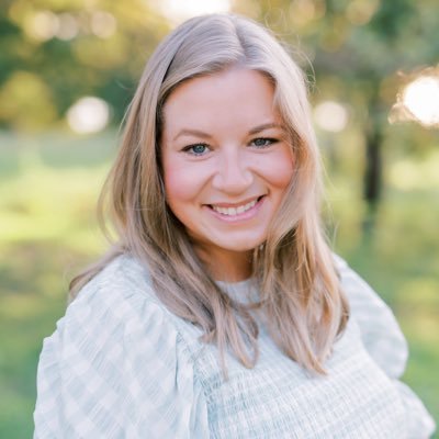 Profile Picture of Cassie Rae Walker (DuBay) (@CassieRaeDuBay) on Twitter