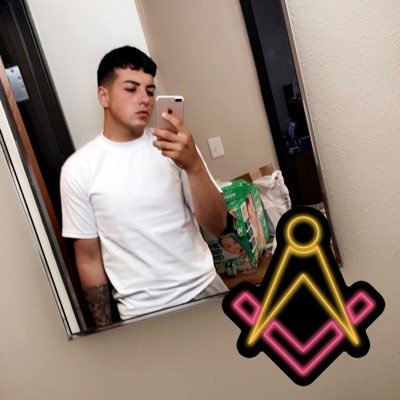 Profile Picture of Aaron®️ (@Aaron_Ables_) on Twitter