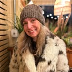 Profile Picture of Janey Barrett (@janeyoiseau) on Facebook